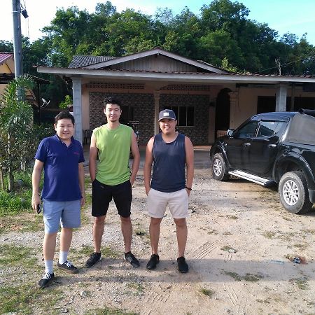 Homestay Cabe Jawek @ Jerteh Besut Terengganu Jertih Екстериор снимка