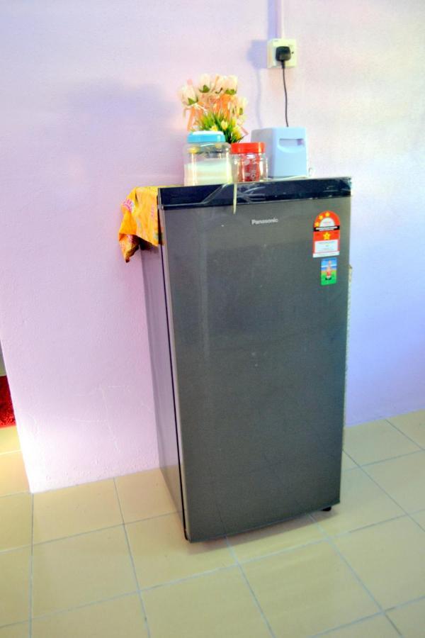 Homestay Cabe Jawek @ Jerteh Besut Terengganu Jertih Екстериор снимка