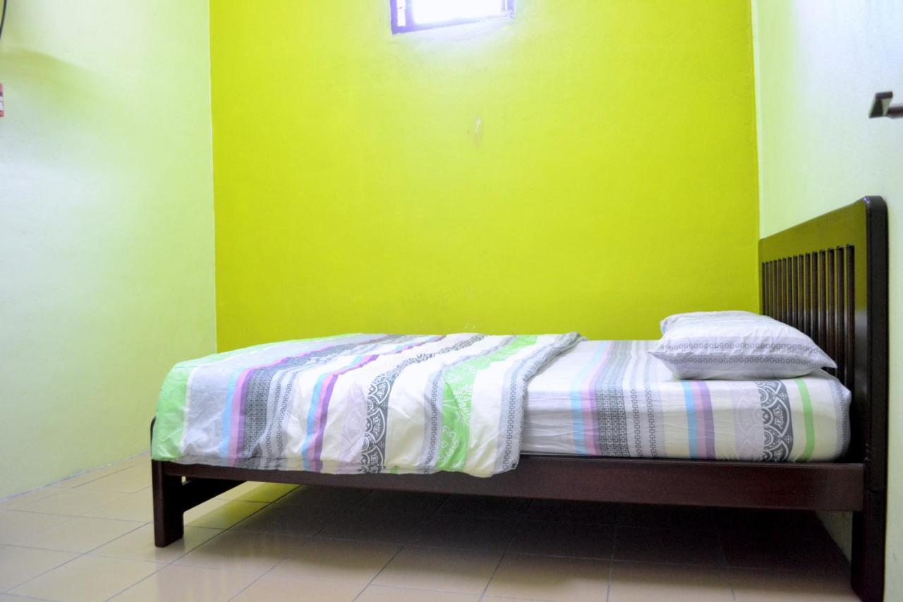 Homestay Cabe Jawek @ Jerteh Besut Terengganu Jertih Екстериор снимка