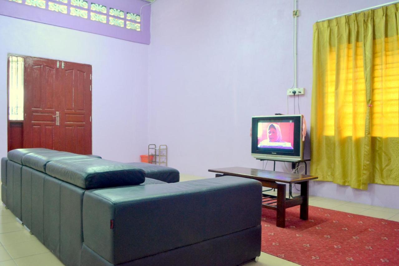 Homestay Cabe Jawek @ Jerteh Besut Terengganu Jertih Екстериор снимка