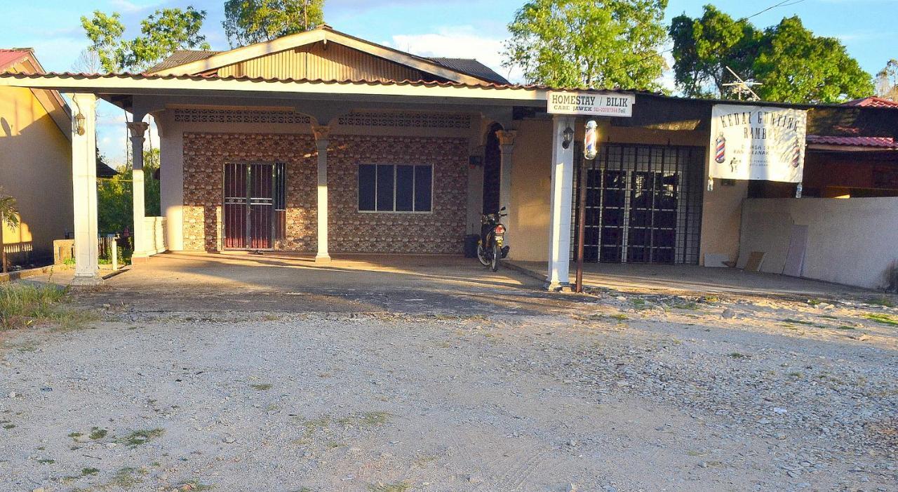 Homestay Cabe Jawek @ Jerteh Besut Terengganu Jertih Екстериор снимка